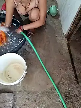 Snapshot of sexy__girls98 chatting on 24, 9, 2025 sexy girls98 online show from 24, 9, 2025