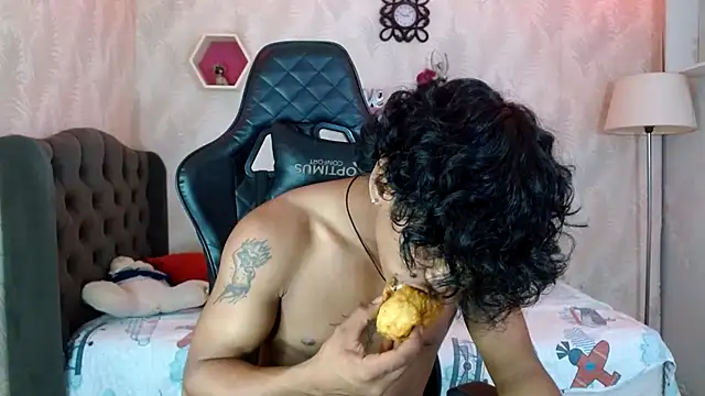 bull cam online show from 30, 10, 2025