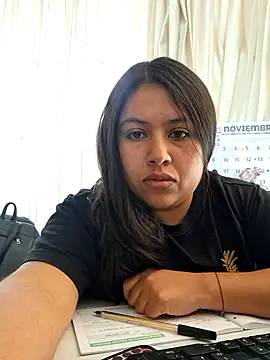 Amapola blue online show from 27, 11, 2025