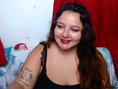 Snapshot of KeilyHall chatting on 23, 10, 2025 KeilyHall online show from 23, 10, 2025