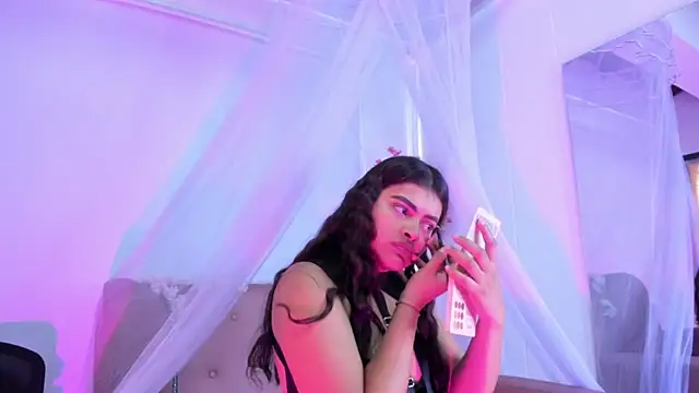 Miaa Rosse online show from 14, 12, 2025