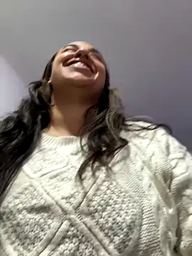 SelenaRojas online show from 23, 9, 2025