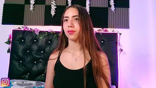  leda swan  online show from 18, 3, 2026