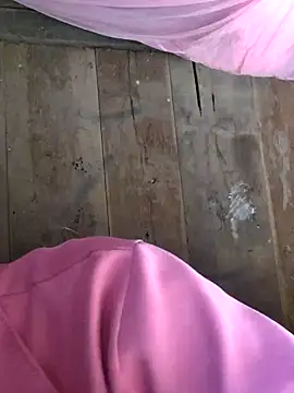 Snapshot of omiu-baby chatting on 26, 2, 2026 omiu-baby online show from 26, 2, 2026