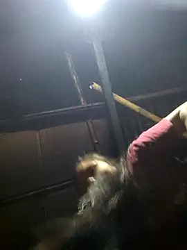 Snapshot of omiu-baby chatting on 1, 3, 2026 omiu-baby online show from 1, 3, 2026