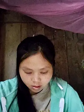 Snapshot of omiu-baby chatting on 4, 3, 2026 omiu-baby online show from 4, 3, 2026