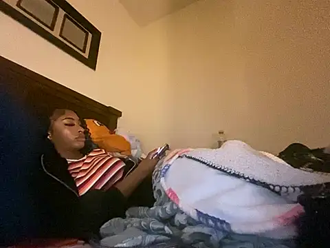 Brooke012 online show from 9, 4, 2026