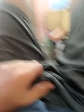 Snapshot of Deshi_hot_boy chatting on 25, 9, 2025 Deshi hot boy online show from 25, 9, 2025