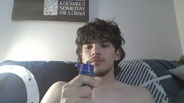 Snapshot of conradical18 chatting on 2, 10, 2025 conradical18 online show from 2, 10, 2025