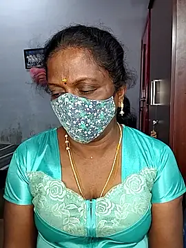 Snapshot of umashreetamil chatting on 18, 2, 2026 umashreetamil online show from 18, 2, 2026