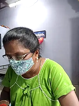 Snapshot of umashreetamil chatting on 22, 2, 2026 umashreetamil online show from 22, 2, 2026