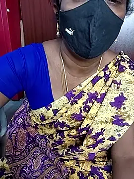 Snapshot of umashreetamil chatting on 7, 3, 2026 umashreetamil online show from 7, 3, 2026