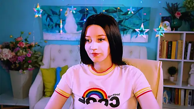 AliceWelch  online show from 15, 9, 2025