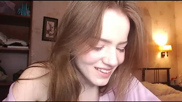 Olivia Mens online show from 24, 9, 2025