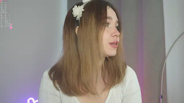 Lina Glow online show from 20, 9, 2025