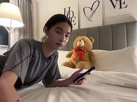 yourladycess  online show from 11, 2, 2026