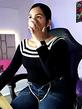 laura  carmona online show from 24, 9, 2025