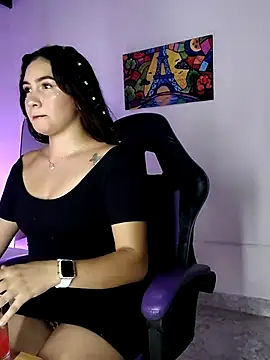 laura  carmona online show from 25, 9, 2025