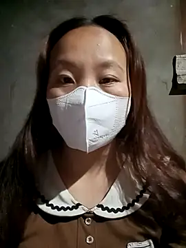 simi-lucy online show from 4, 2, 2026