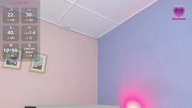 lourdes moon22 online show from 6, 10, 2025