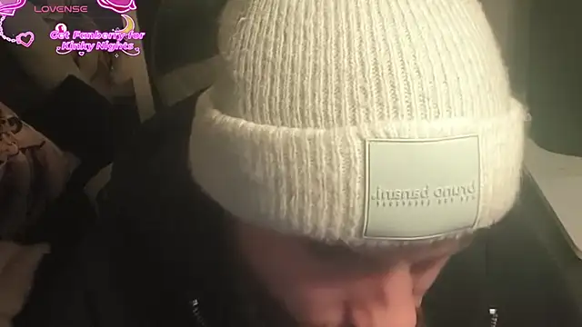 Snapshot of JuliCarl chatting on 11, 2, 2026 JuliCarl online show from 11, 2, 2026