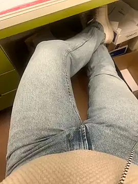 Normalludo0202 online show from 18, 3, 2026