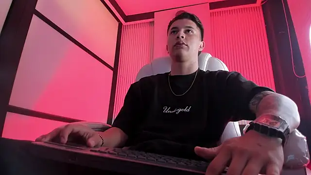 liaamsmiith  online show from 12, 3, 2026