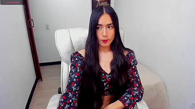 alexia dusan online show from 8, 10, 2025