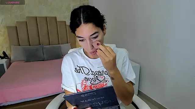 Snapshot of Scarlett_12 chatting on 26, 2, 2026 Scarlett 12 online show from 26, 2, 2026