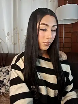  Denisse444 online show from 2, 2, 2026