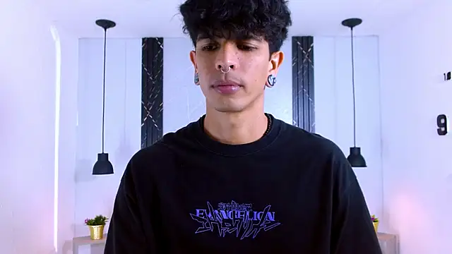 Franvill Trato online show from 3, 11, 2025