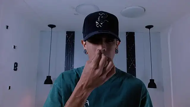 Franvill Trato online show from 4, 11, 2025