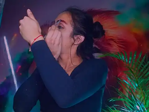 Cristal Gem1 online show from 8, 10, 2025