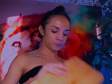 Cristal Gem1 online show from 18, 11, 2025