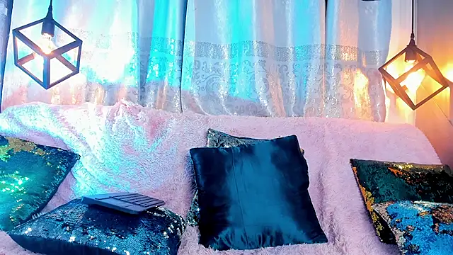 Cristal Gem1 online show from 10, 1, 2026