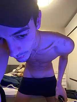 Aaron nextdor online show from 5, 10, 2025