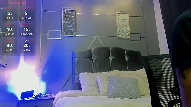 Snapshot of oliver_mr_ chatting on 26, 11, 2025 oliver mr online show from 26, 11, 2025