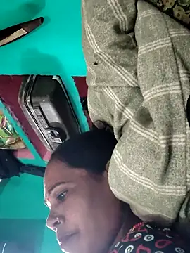 Snapshot of Pooja750 chatting on 2, 3, 2026 Pooja750 online show from 2, 3, 2026