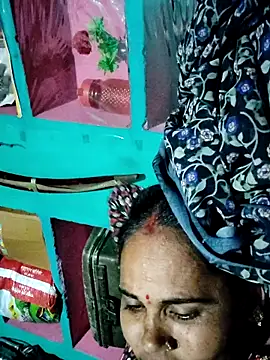 Snapshot of Pooja750 chatting on 6, 3, 2026 Pooja750 online show from 6, 3, 2026