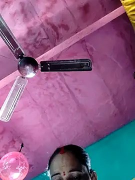 Snapshot of Pooja750 chatting on 17, 3, 2026 Pooja750 online show from 17, 3, 2026