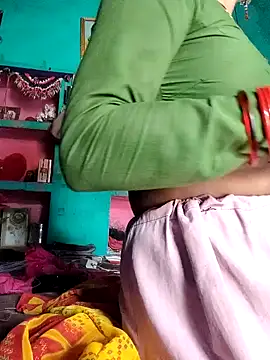 Snapshot of Pooja750 chatting on 20, 3, 2026 Pooja750 online show from 20, 3, 2026