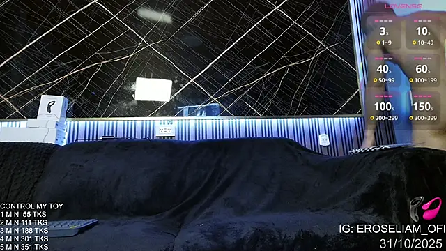 Snapshot of eroseliam chatting on 31, 10, 2025 eroseliam online show from 31, 10, 2025