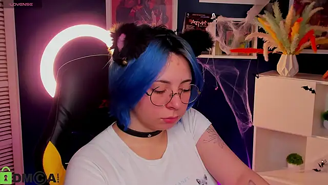 Snapshot of Penny_Stanley chatting on 3, 11, 2025 Penny Stanley online show from 3, 11, 2025