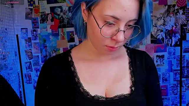 Snapshot of Penny_Stanley chatting on 11, 11, 2025 Penny Stanley online show from 11, 11, 2025