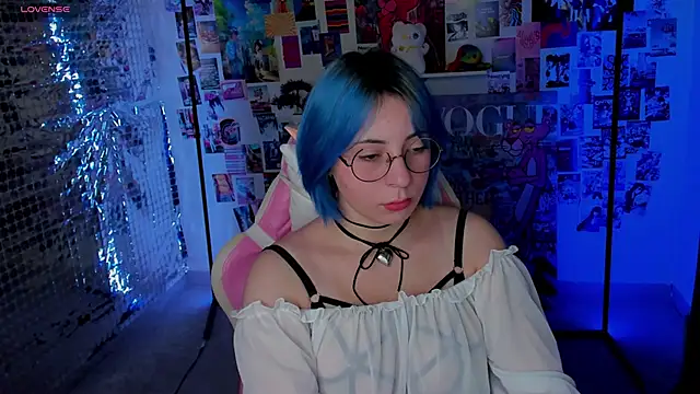 Snapshot of Penny_Stanley chatting on 12, 11, 2025 Penny Stanley online show from 12, 11, 2025