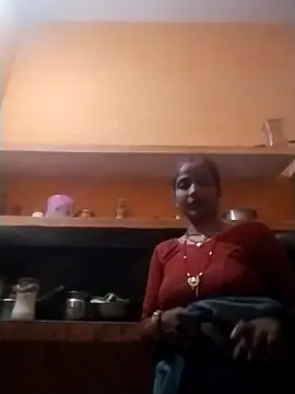 Snapshot of Miss_143 chatting on 18, 9, 2025 Miss 143 online show from 18, 9, 2025