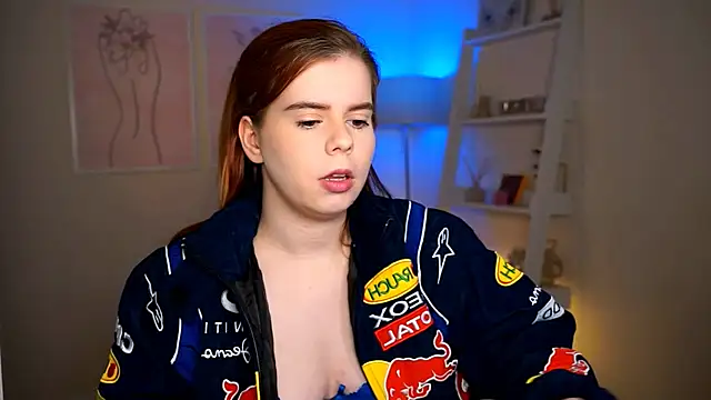 Snapshot of Red_Hotline chatting on 21, 11, 2025 Red Hotline online show from 21, 11, 2025