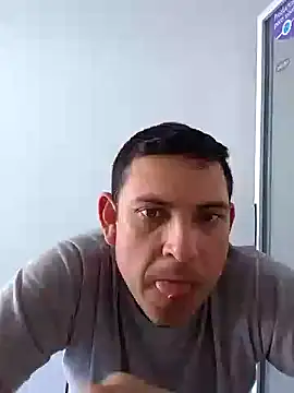 Snapshot of Az-09Ga chatting on 13, 11, 2025 Az-09Ga online show from 13, 11, 2025