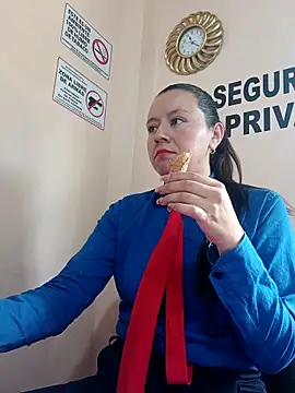 Hannah-colx online show from 11, 10, 2025