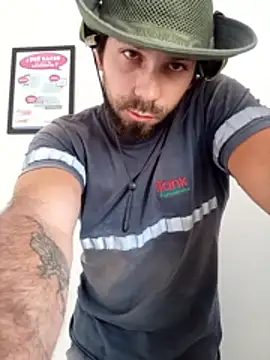 Lushakuiron1 online show from 13, 2, 2026